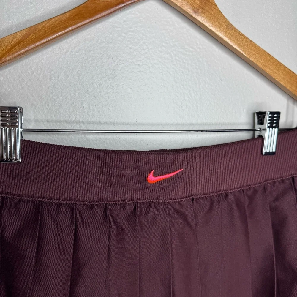 Nike Sportswear Girls' Pleated Skirt in Red | FZ5565-652